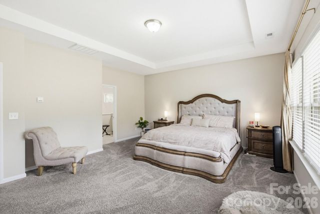 840 Oak Manor Drive SE, Concord, NC 28025