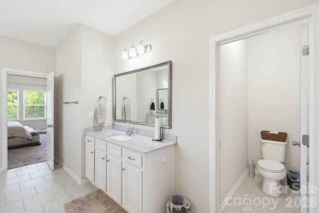 840 Oak Manor Drive SE, Concord, NC 28025