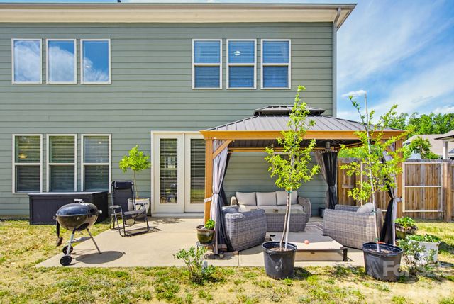 840 Oak Manor Drive SE, Concord, NC 28025