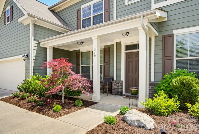 840 Oak Manor Drive SE, Concord, NC 28025