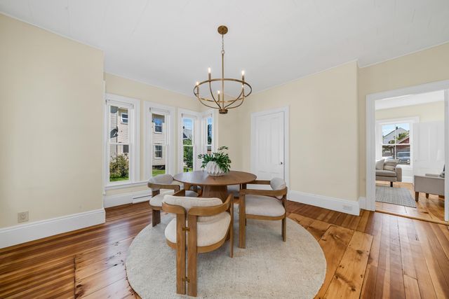 5 Cushing Street, Amesbury, MA 01913