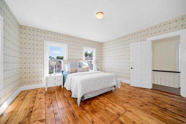 5 Cushing Street, Amesbury, MA 01913