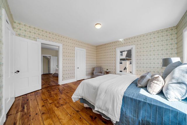 5 Cushing Street, Amesbury, MA 01913