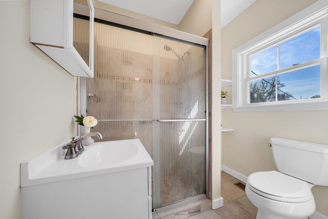 5 Cushing Street, Amesbury, MA 01913
