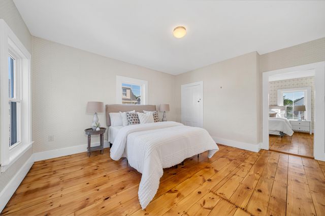 5 Cushing Street, Amesbury, MA 01913