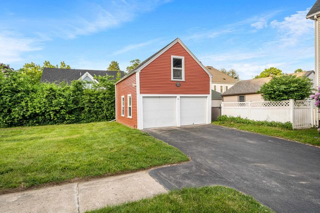 5 Cushing Street, Amesbury, MA 01913