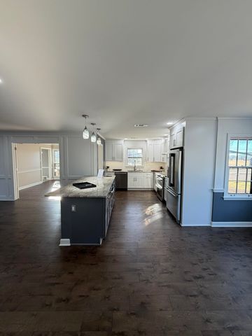 2960 S GERMANTOWN RD, Germantown, TN 38138