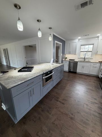 2960 S GERMANTOWN RD, Germantown, TN 38138