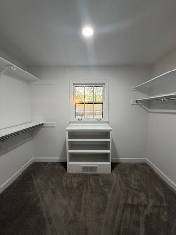 2960 S GERMANTOWN RD, Germantown, TN 38138