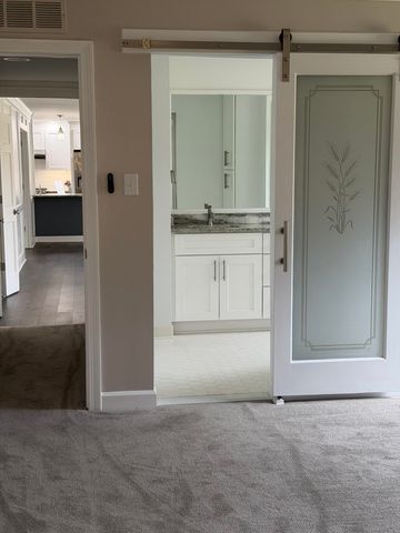 2960 S GERMANTOWN RD, Germantown, TN 38138