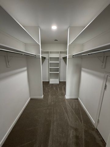 2960 S GERMANTOWN RD, Germantown, TN 38138