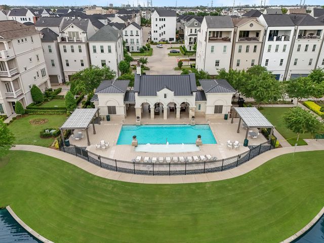 3709 Somerset Commons Lane, Houston, TX 77055