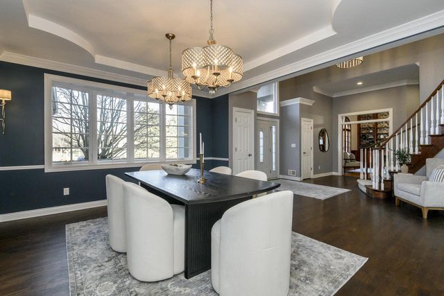 W305N2808 Foxwood COURT, Pewaukee, WI 53072