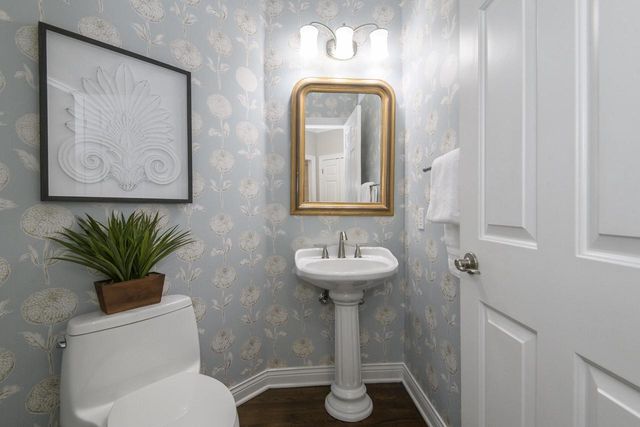 W305N2808 Foxwood COURT, Pewaukee, WI 53072