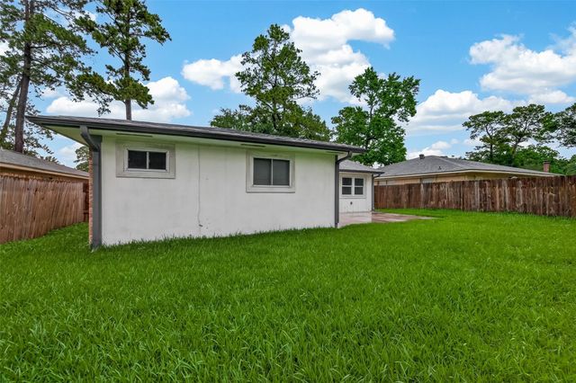 4918 Monteith Drive, Spring, TX 77373