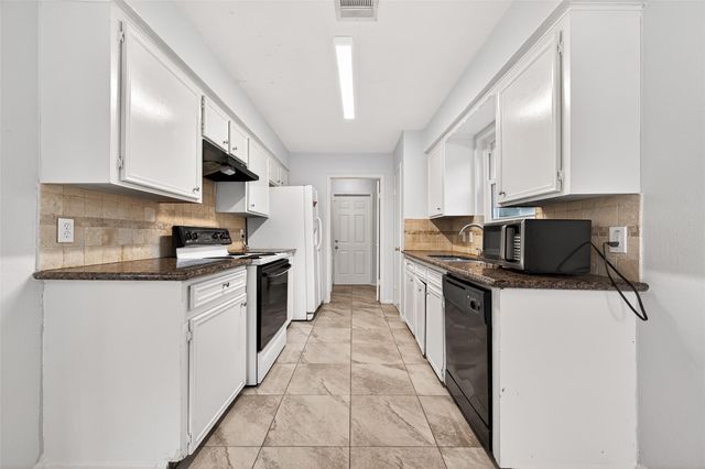 4918 Monteith Drive, Spring, TX 77373