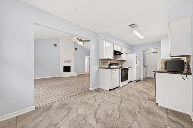 4918 Monteith Drive, Spring, TX 77373