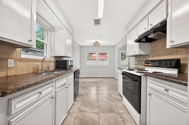 4918 Monteith Drive, Spring, TX 77373