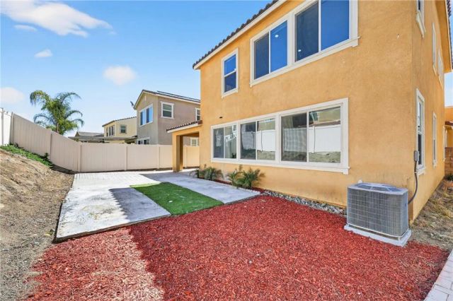 24452 Paxton, Lake Elsinore, CA 92532