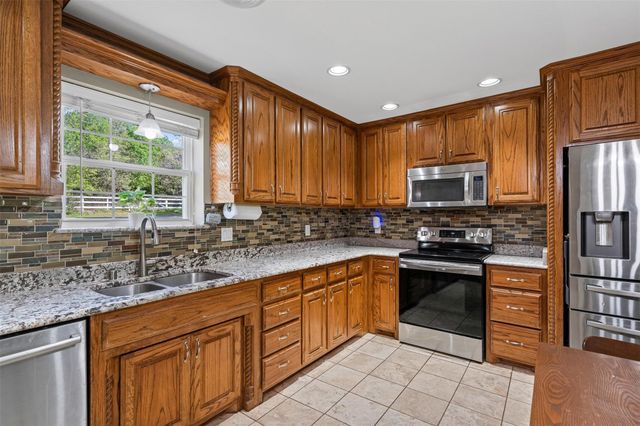 1101 Hillside Drive, Keller, TX 76248