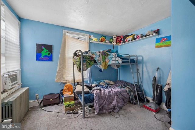 6813 N 7TH ST, Philadelphia, PA 19126