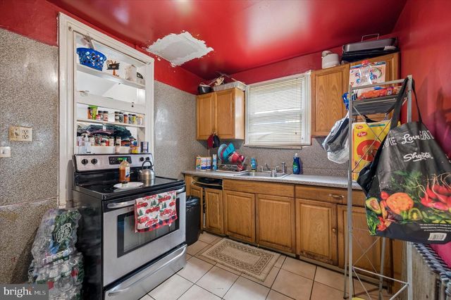 6813 N 7TH ST, Philadelphia, PA 19126