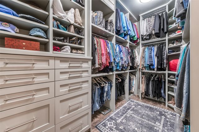 4 Savannah Court, Frisco, TX 75034