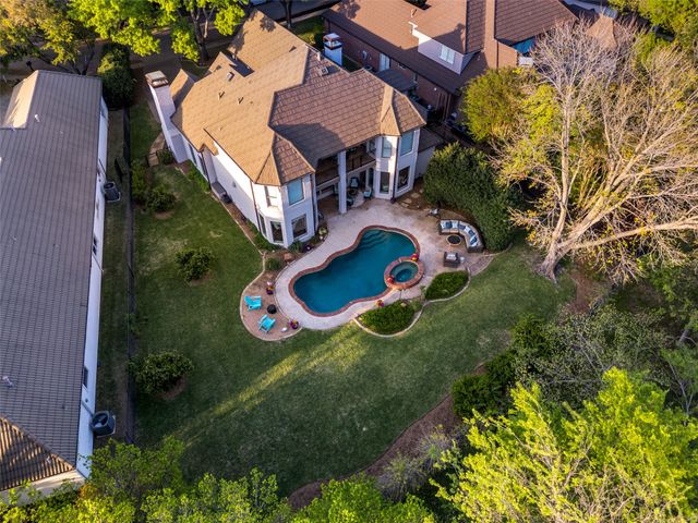 4 Savannah Court, Frisco, TX 75034