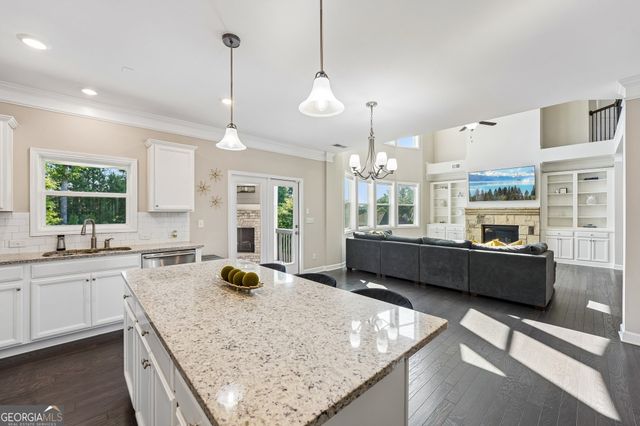 930 Stonekirk Court, Alpharetta, GA 30004
