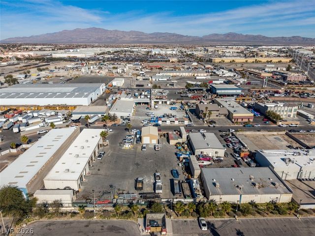 1113 Sharp Circle, North Las Vegas, NV 89030