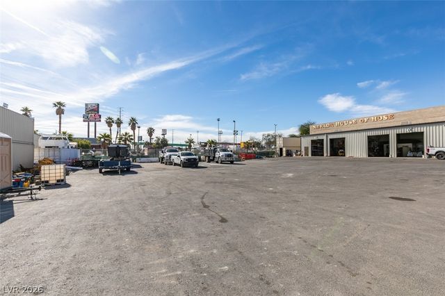 1113 Sharp Circle, North Las Vegas, NV 89030