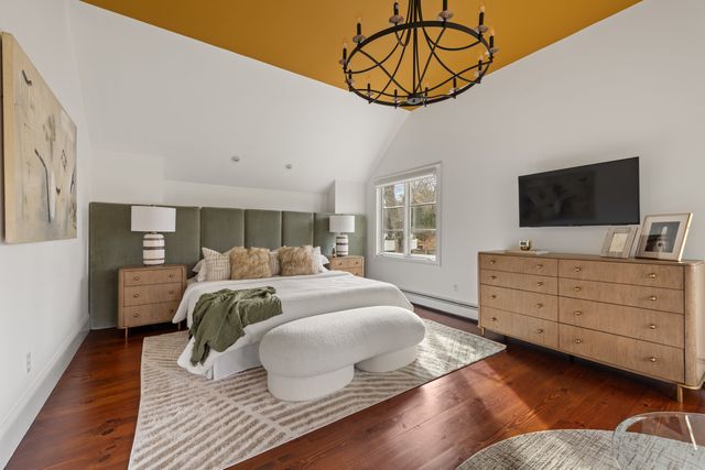 15 Cross Highway, Westport, CT 06880