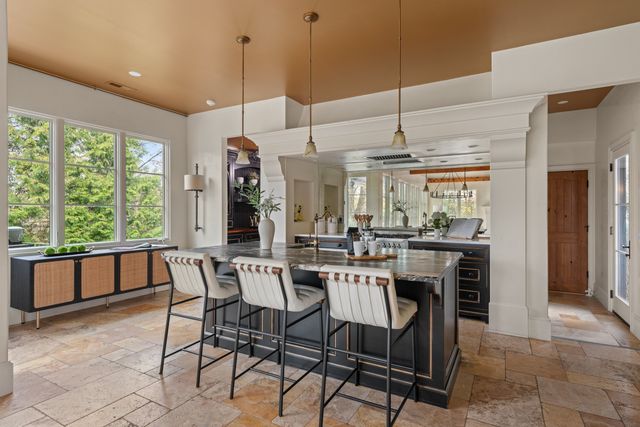 15 Cross Highway, Westport, CT 06880