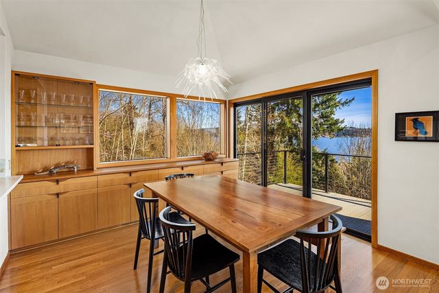 7756 58th Avenue NE, Seattle, WA 98115