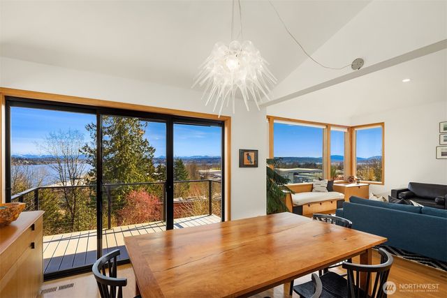 7756 58th Avenue NE, Seattle, WA 98115