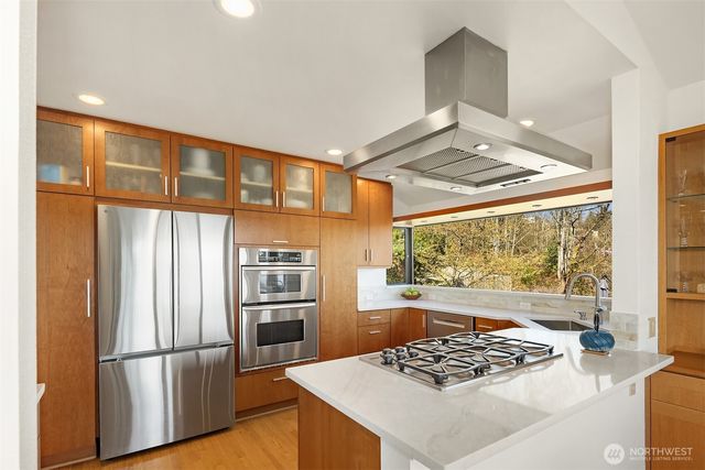 7756 58th Avenue NE, Seattle, WA 98115