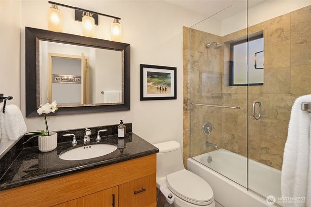 7756 58th Avenue NE, Seattle, WA 98115