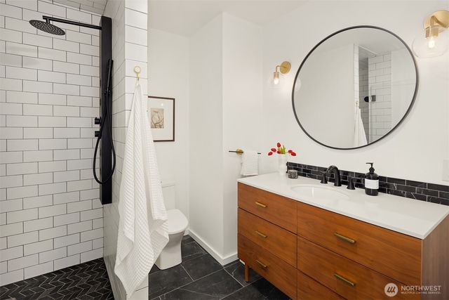 7756 58th Avenue NE, Seattle, WA 98115