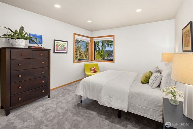 7756 58th Avenue NE, Seattle, WA 98115