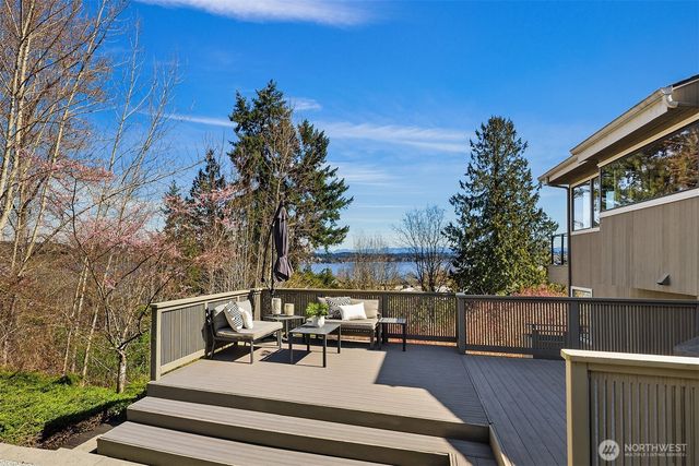 7756 58th Avenue NE, Seattle, WA 98115