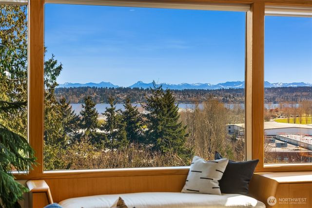 7756 58th Avenue NE, Seattle, WA 98115