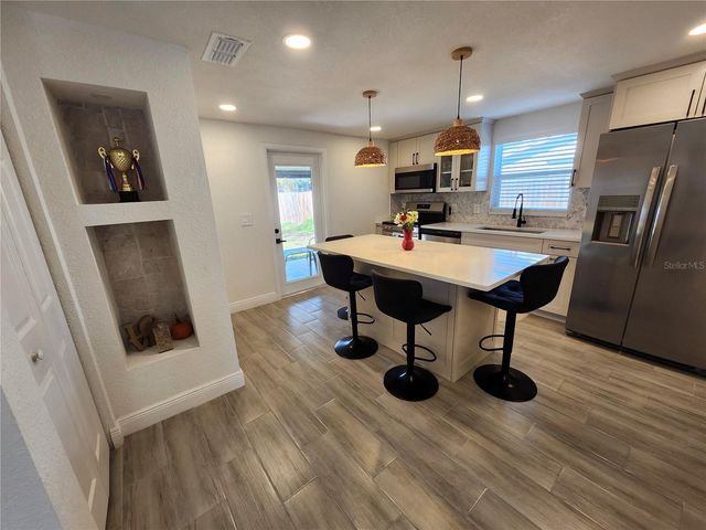 12828 103RD WAY, Largo, FL 33773