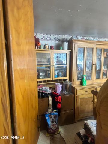 5120 W OCOTILLO Road, Glendale, AZ 85301