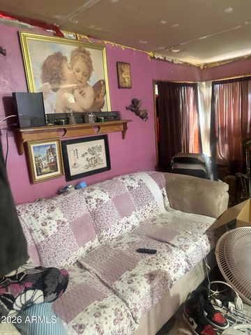 5120 W OCOTILLO Road, Glendale, AZ 85301