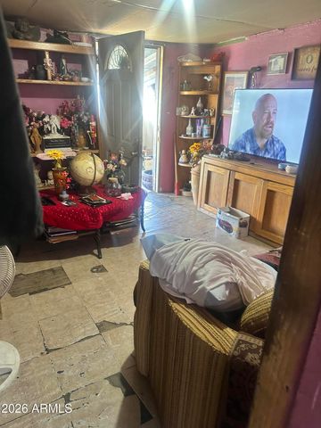 5120 W OCOTILLO Road, Glendale, AZ 85301