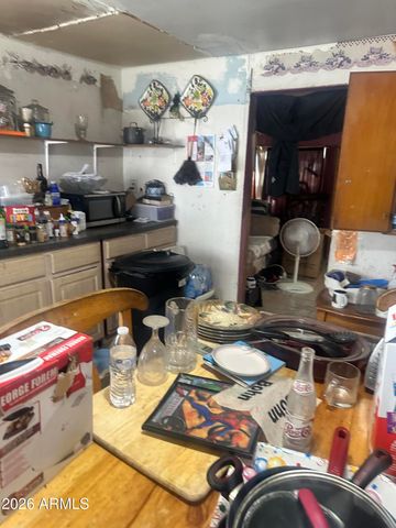 5120 W OCOTILLO Road, Glendale, AZ 85301