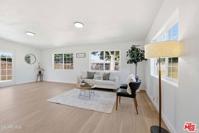 45102 Camolin Avenue, Lancaster, CA 93534