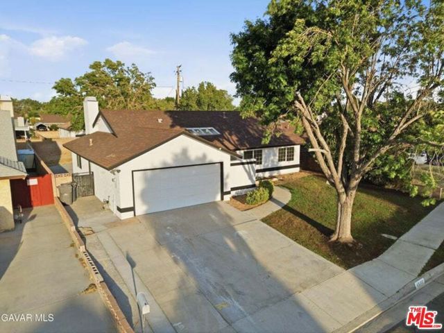 45102 Camolin Avenue, Lancaster, CA 93534