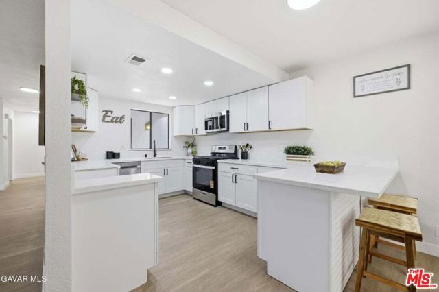 45102 Camolin Avenue, Lancaster, CA 93534