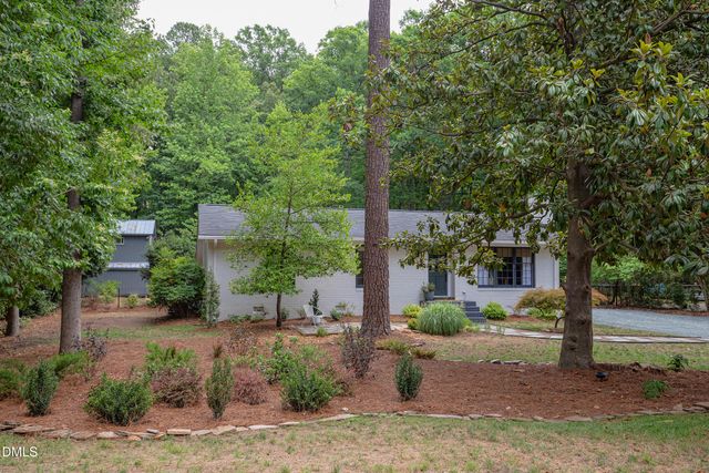 809 Tinkerbell Road, Chapel Hill, NC 27517